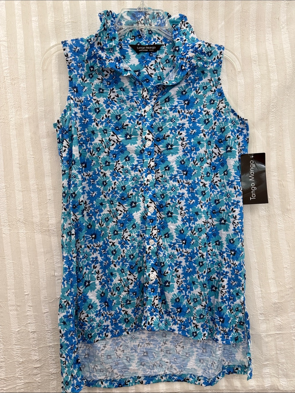 Tango Mango Sleeveless Button-Front Blouse, Size XS, NWT